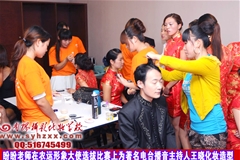 2012農運形象大使選拔比賽上為著名電臺播音主持人王曉化妝造型