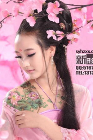 學員人體彩繪展示