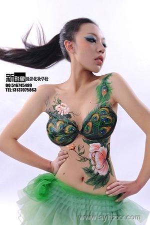 學(xué)員人體彩繪展示