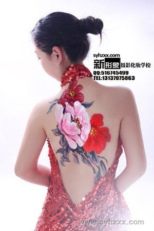 學(xué)員人體彩繪展示
