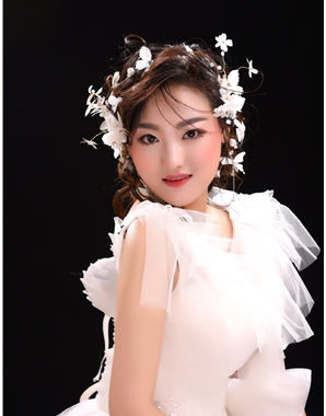 新形象化妝造型
